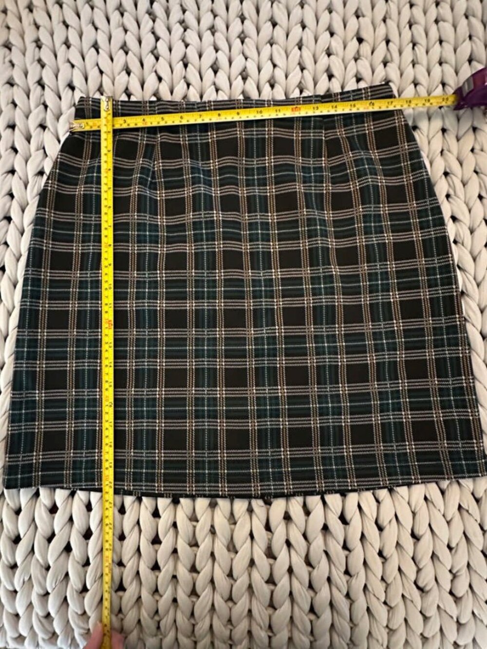 SOHO Apparel Plaid Skirt L NWOT Stretch Green Black Check